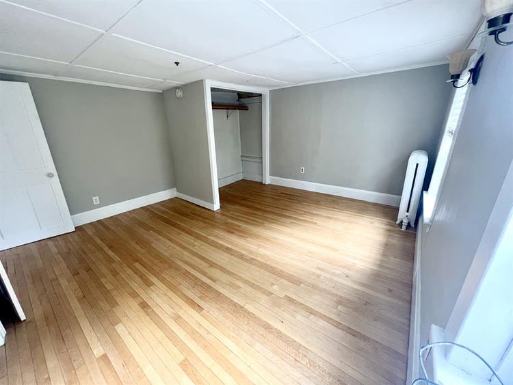 Large 4 bedroom Townhouse