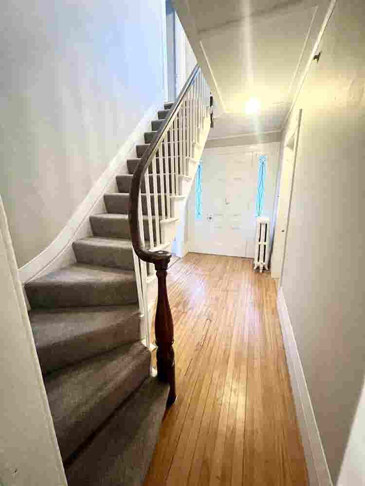 Large 4 bedroom Townhouse