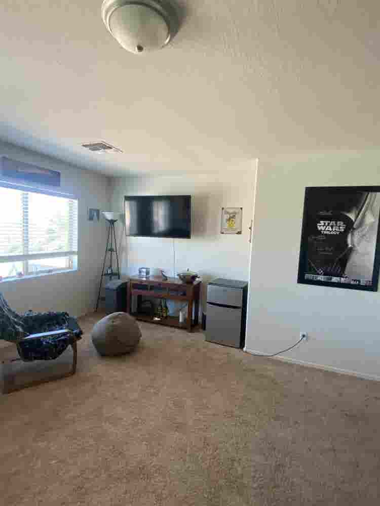 Looking for a room ?