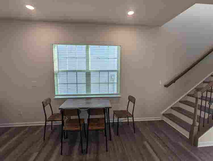 4 BR in Mooresville