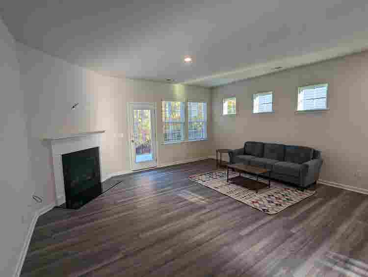 4 BR in Mooresville