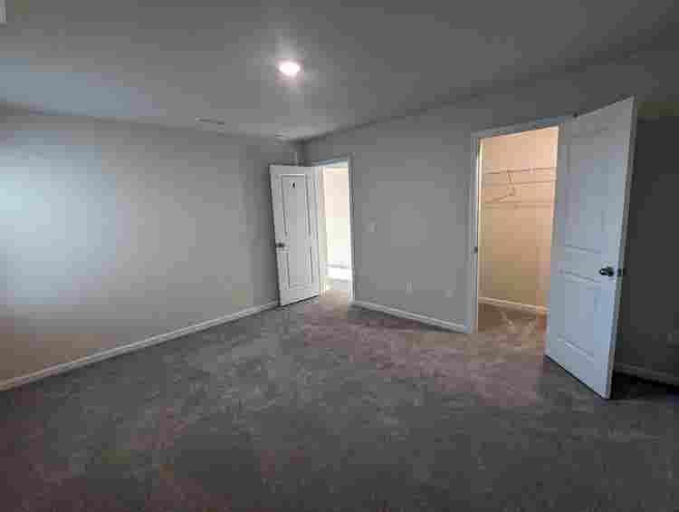 4 BR in Mooresville