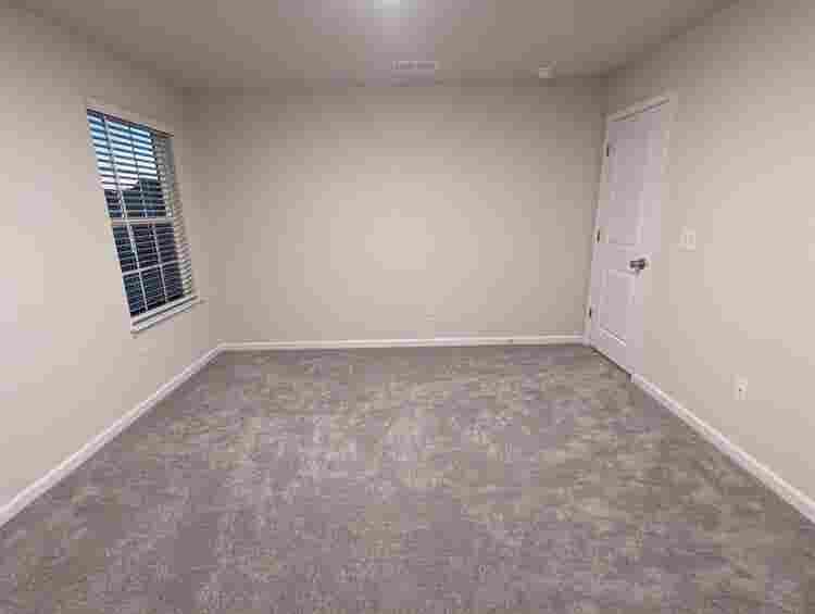4 BR in Mooresville