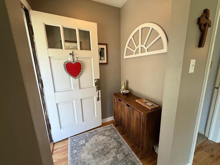 BATH HOUSE FOR RENT