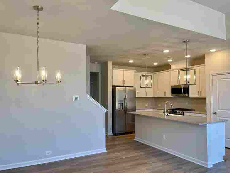 4 BR in Charlotte