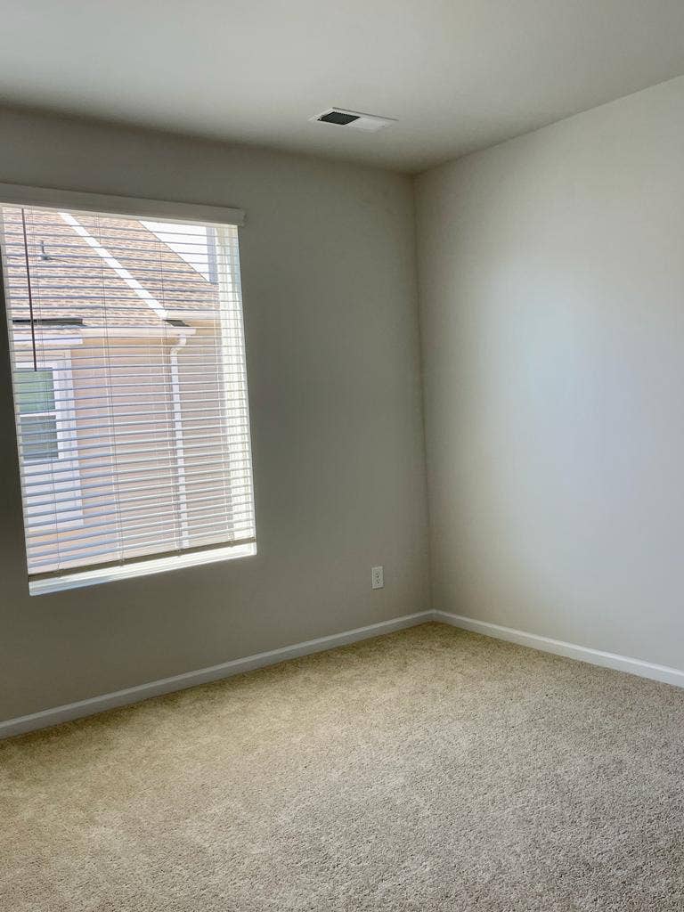 4 BR in Charlotte