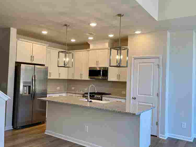4 BR in Charlotte