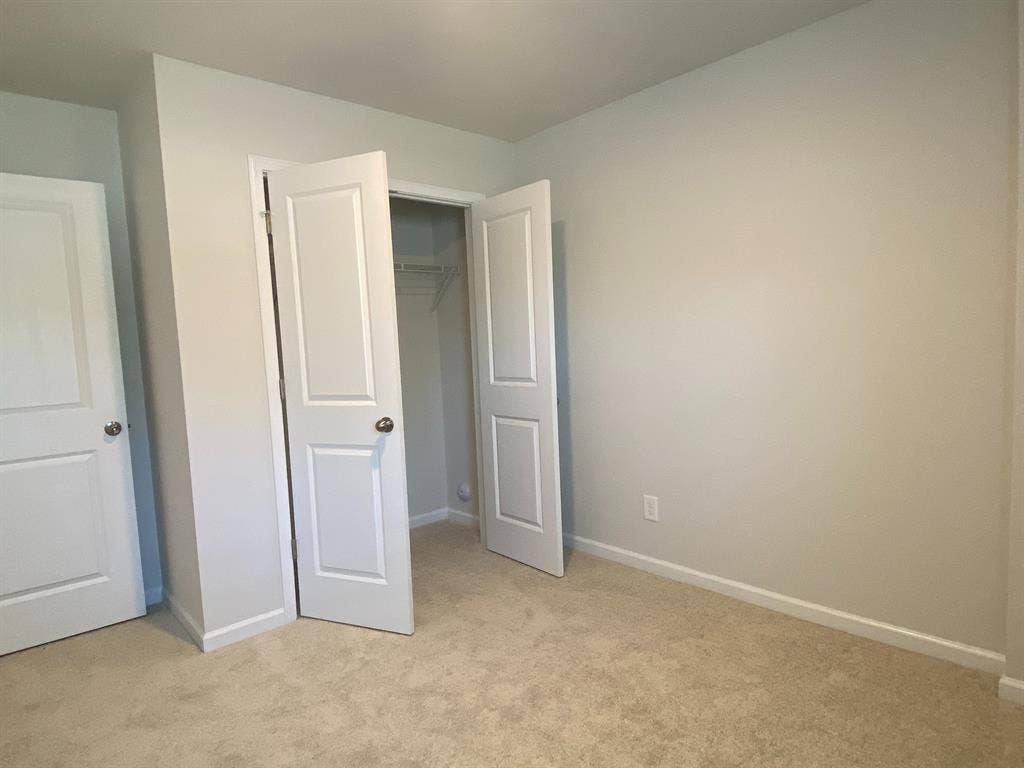 4 BR in Charlotte
