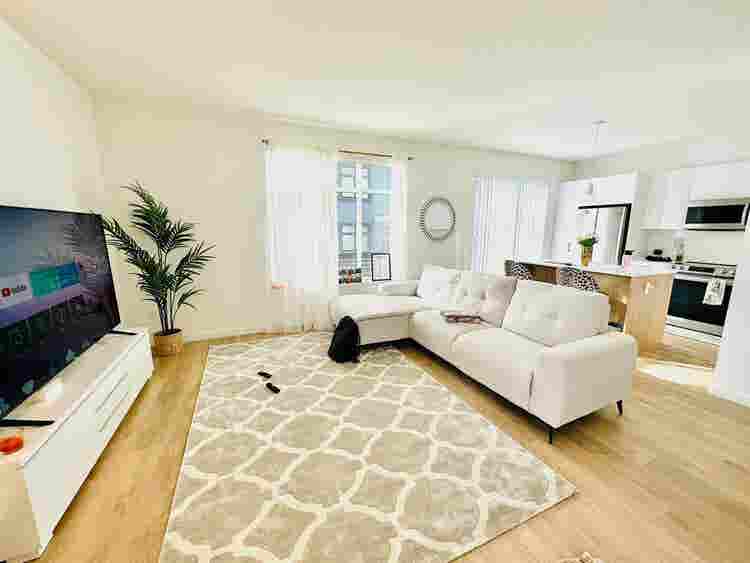 Private Room with Attached Bathroom