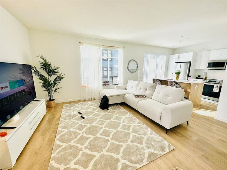 Private Room with Attached Bathroom