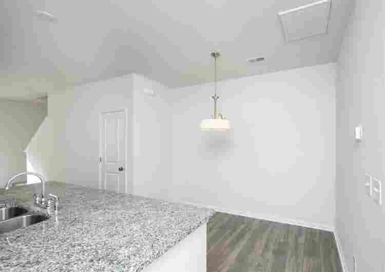Townhome Bedroom 3bd/2.5ba Mauldin