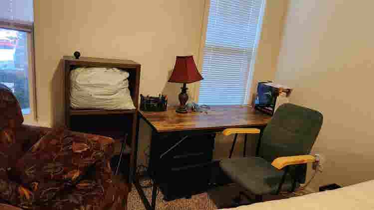 Apt in NW Greensboro near airport