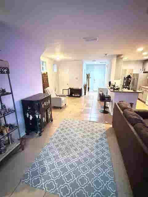 nice townhome in a beautiful commun