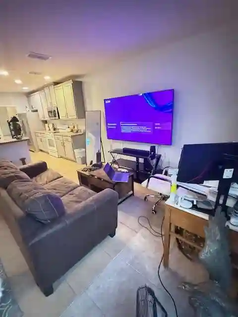 nice townhome in a beautiful commun