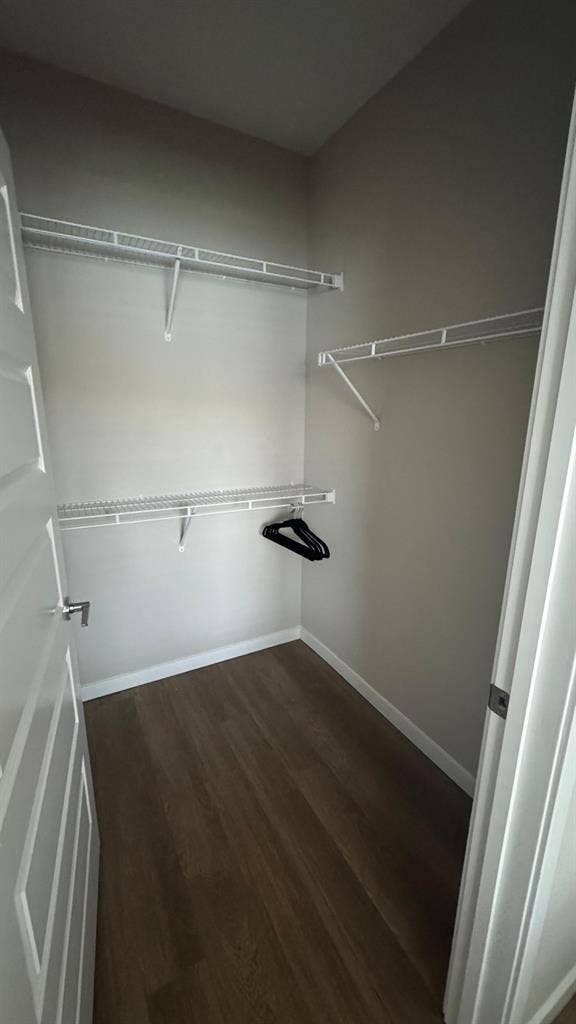 Se renta habitación amoblada $
