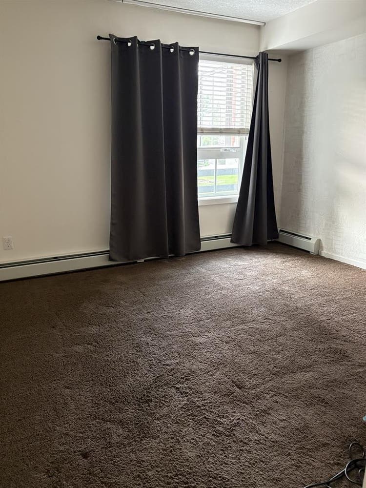Shared accommodation/master bedroom