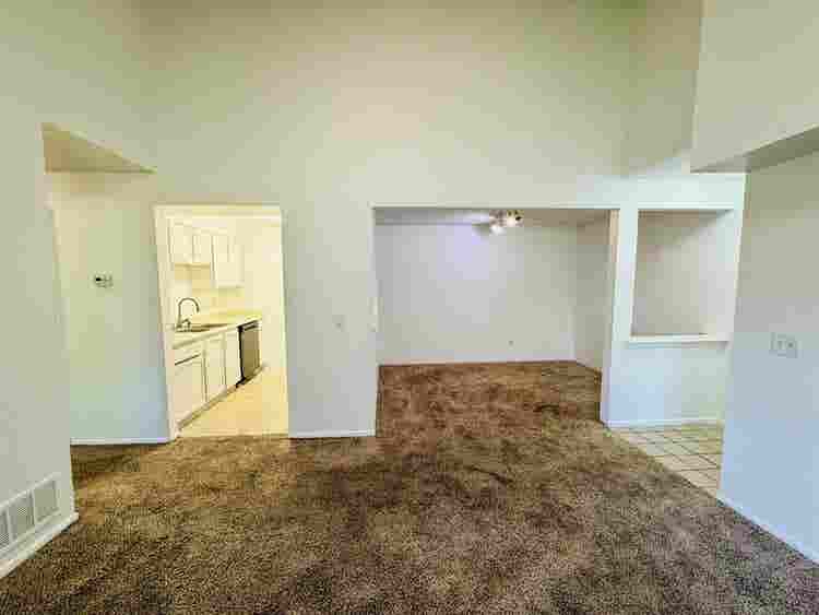 3 individual bedrooms for rent