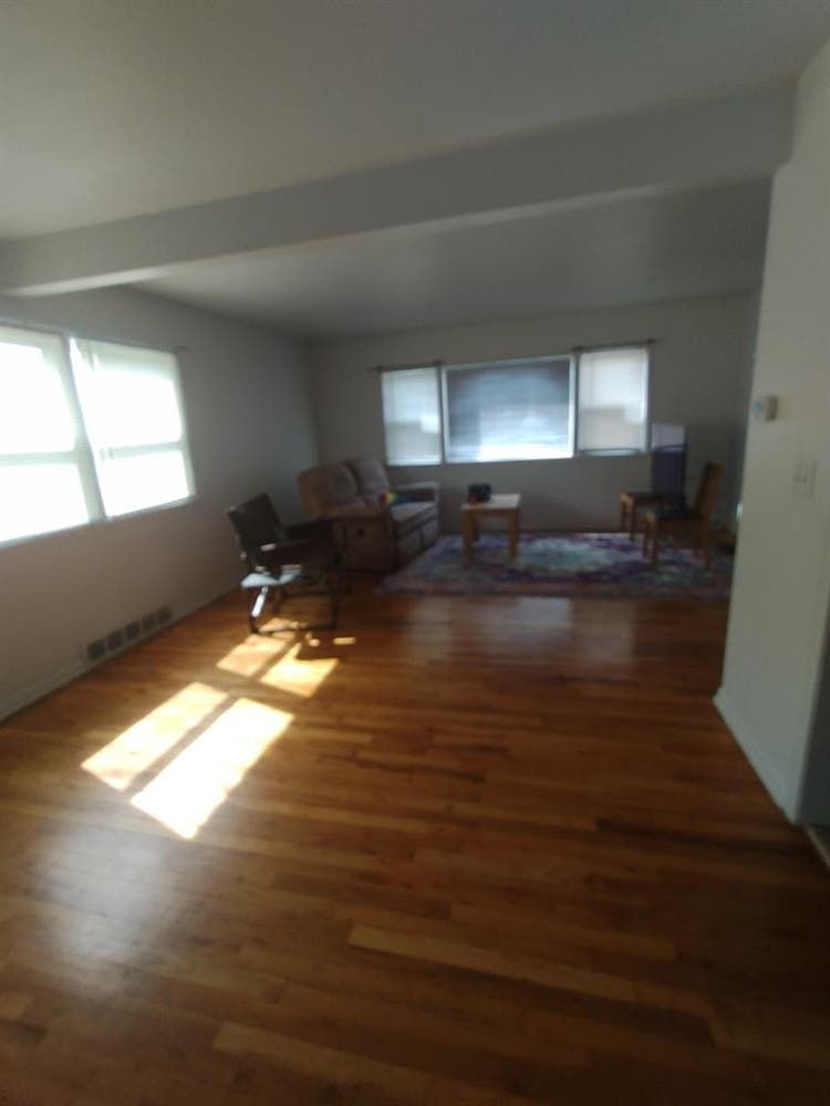 Roommate wanted