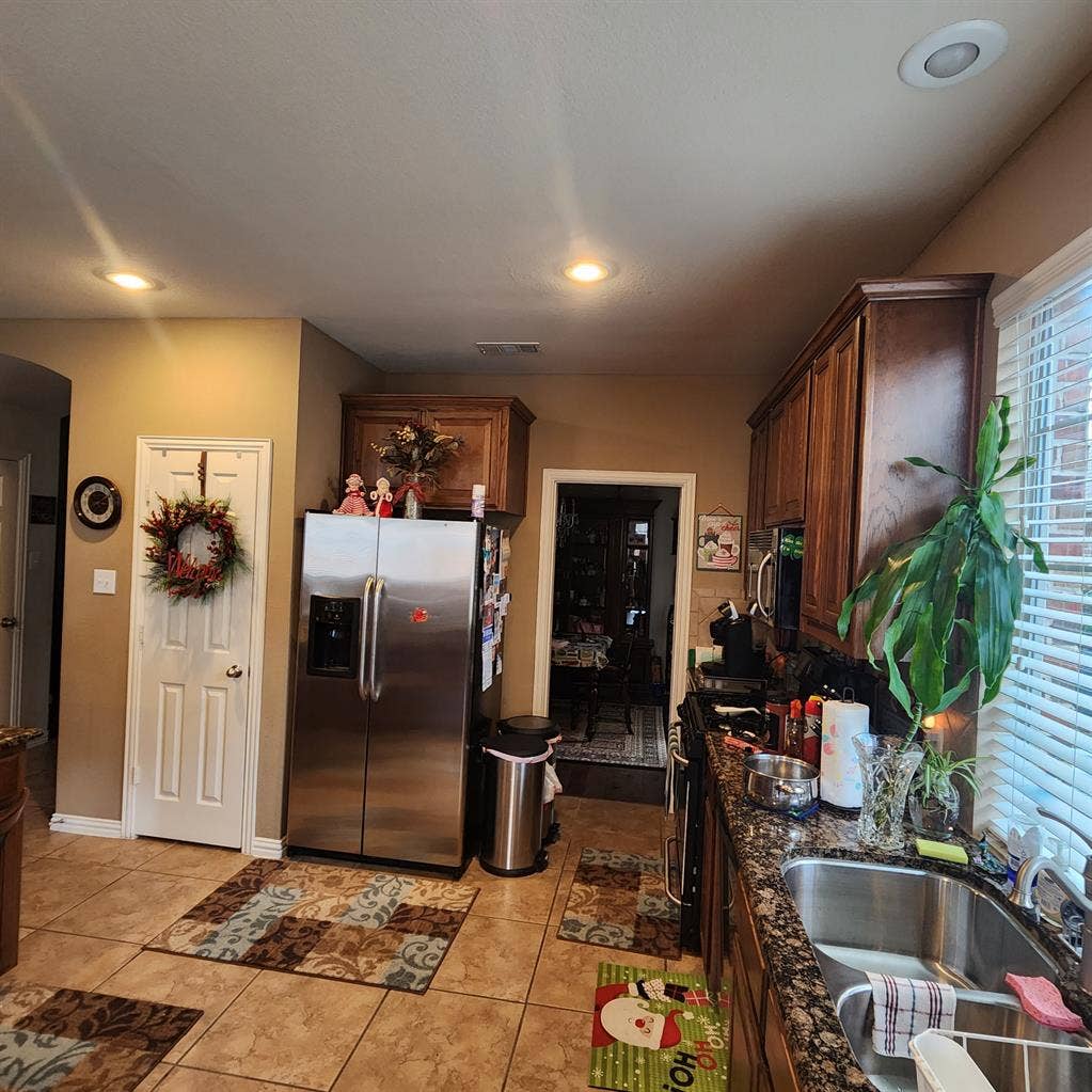 Upstairs private bedroom and bath.