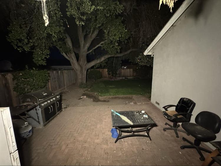 Roommate in Santa Clara Needed!
