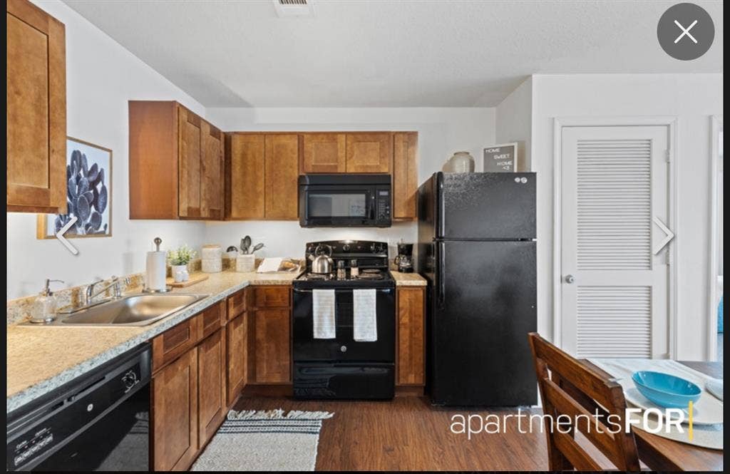 Subleasing apartment