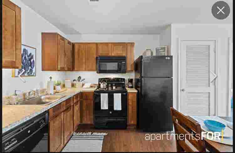 Subleasing apartment