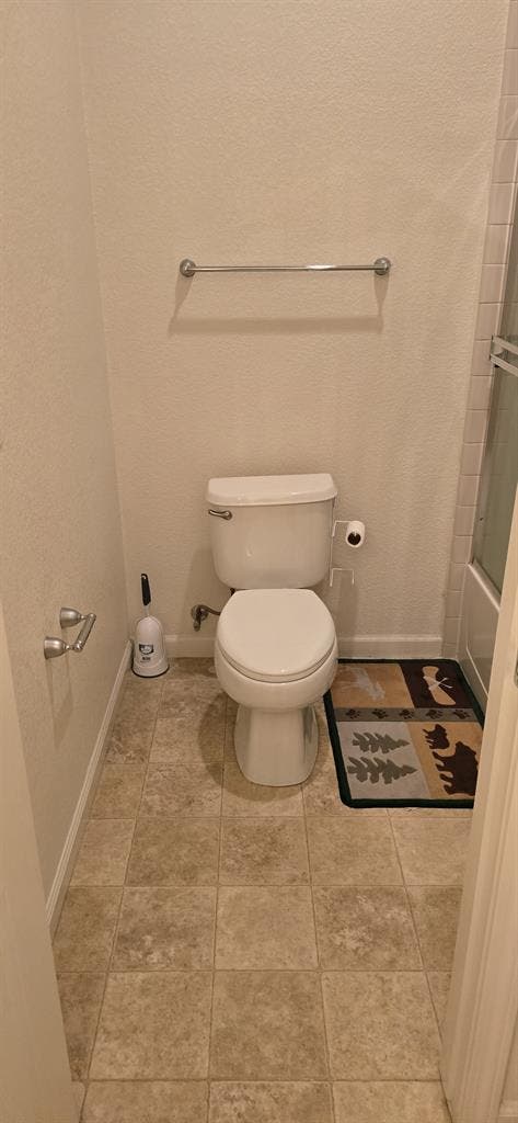 Private room and private bathroom