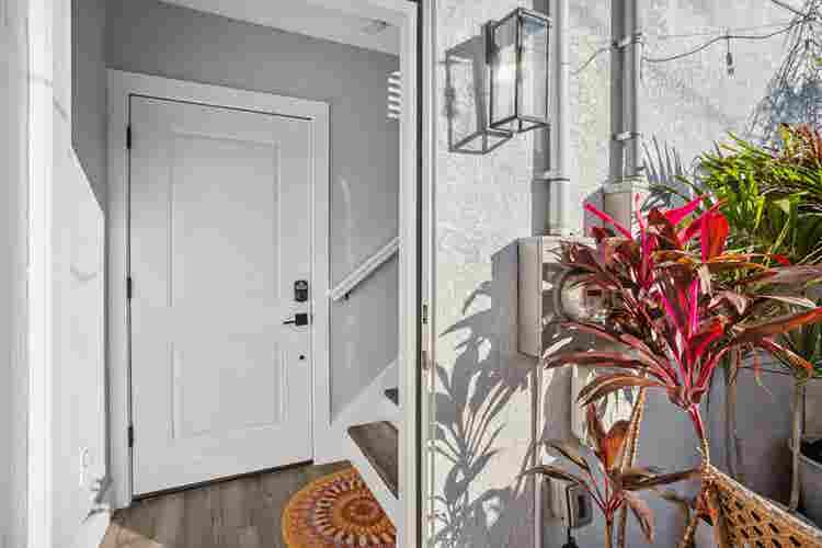 PRIVATE STUDIO – CENTRAL OAK PARK