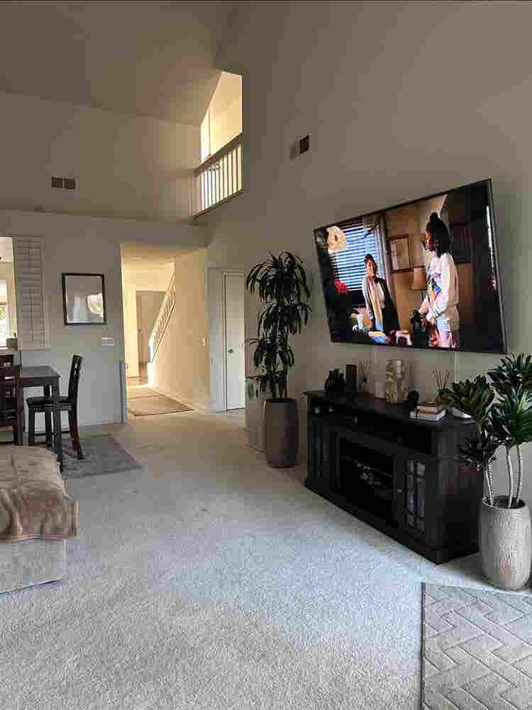 Upstairs master bedroom available. 