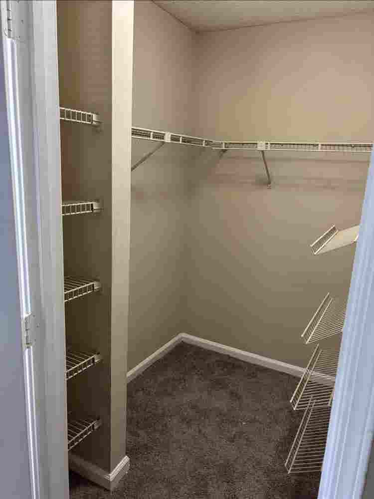 Roommate wanted asap Sandy springs!