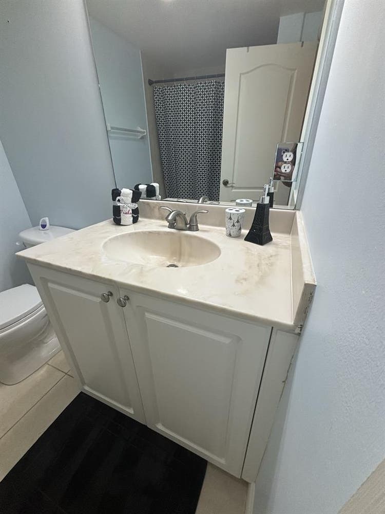Room for rent - single female pref