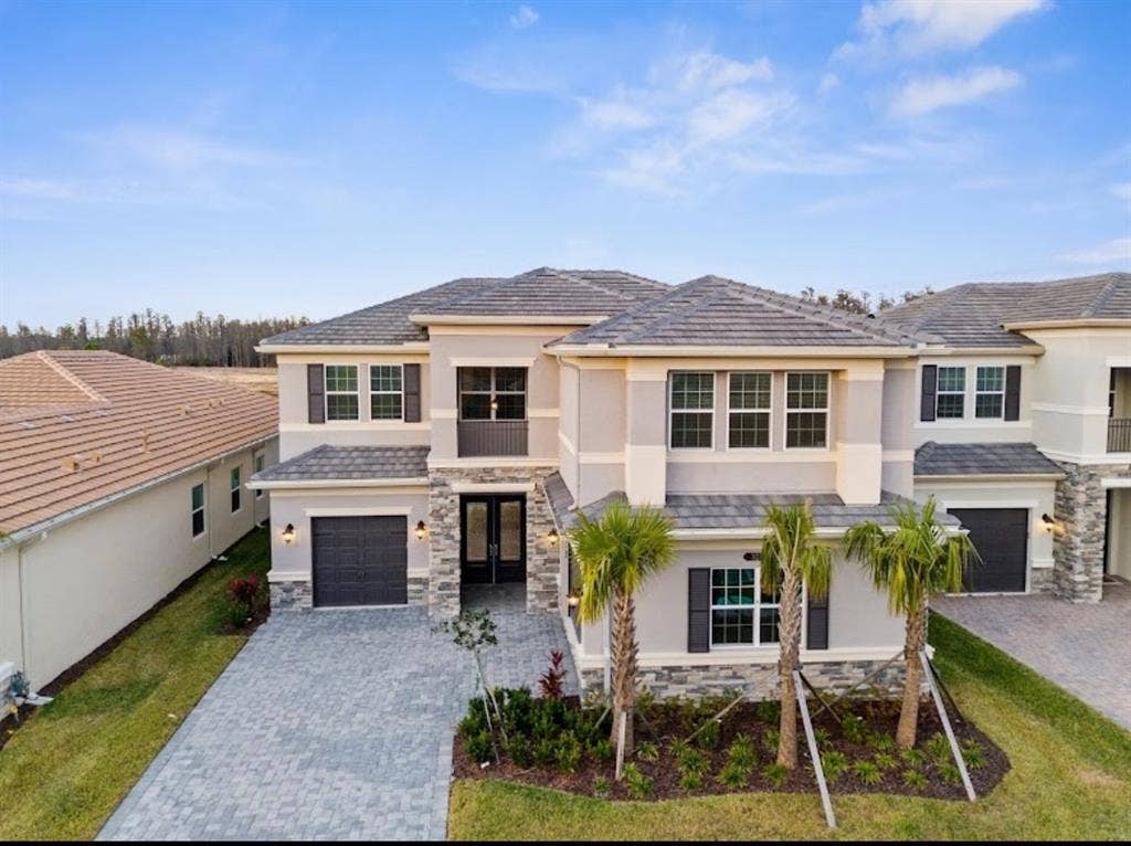 New house, Rooms available to rent!