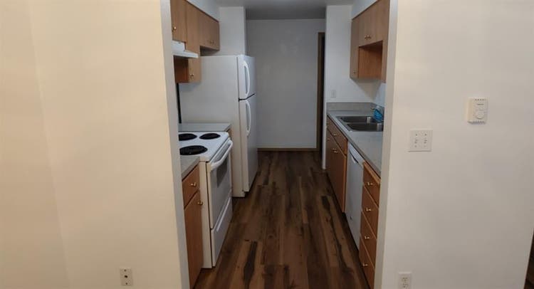 Roommate wanted