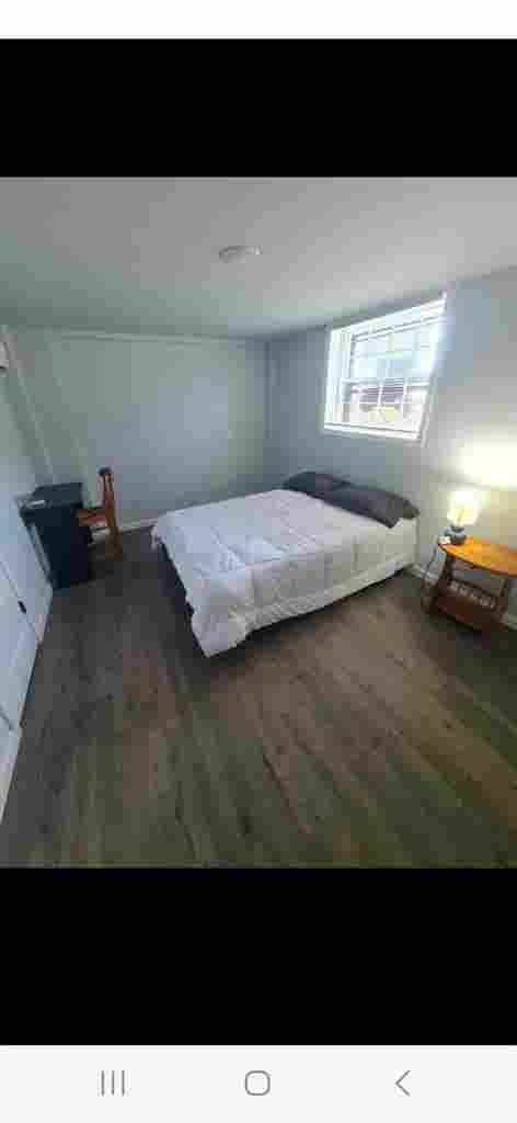 Private bedroom/bathroom