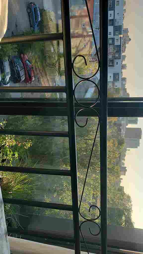 Spacious Shared Studio Downtown