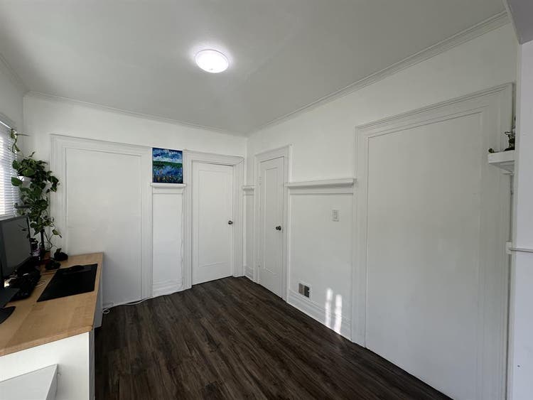 1 Bedroom in Furnished Home!