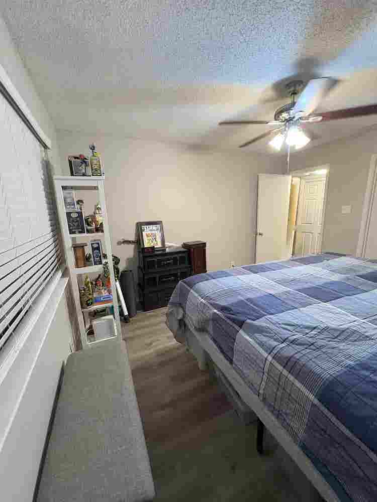 Master bedroom 4 rent
