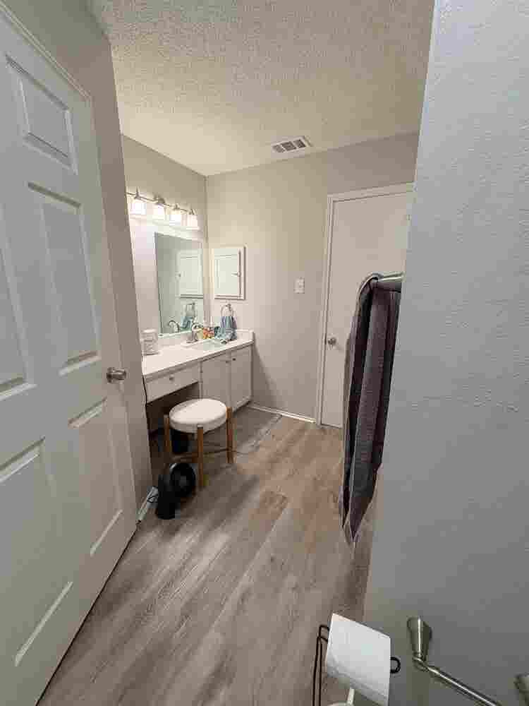 Master bedroom 4 rent