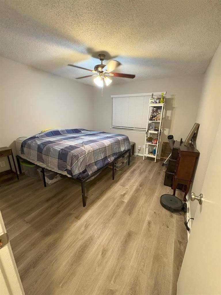 Master bedroom 4 rent