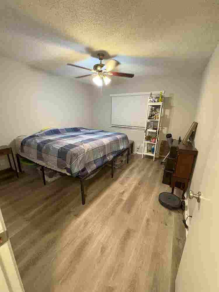 Master bedroom 4 rent