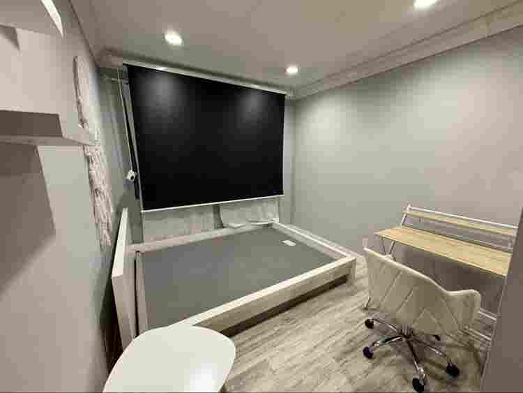 Partially furnished room shared RR