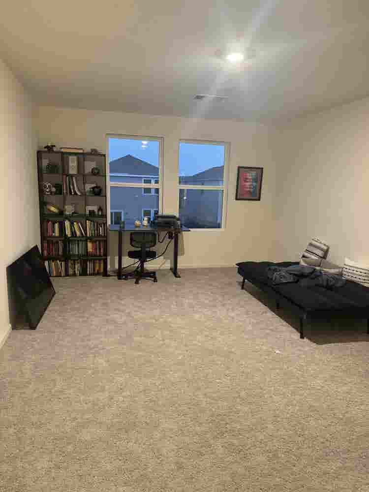 Seeking Respectful Housematees