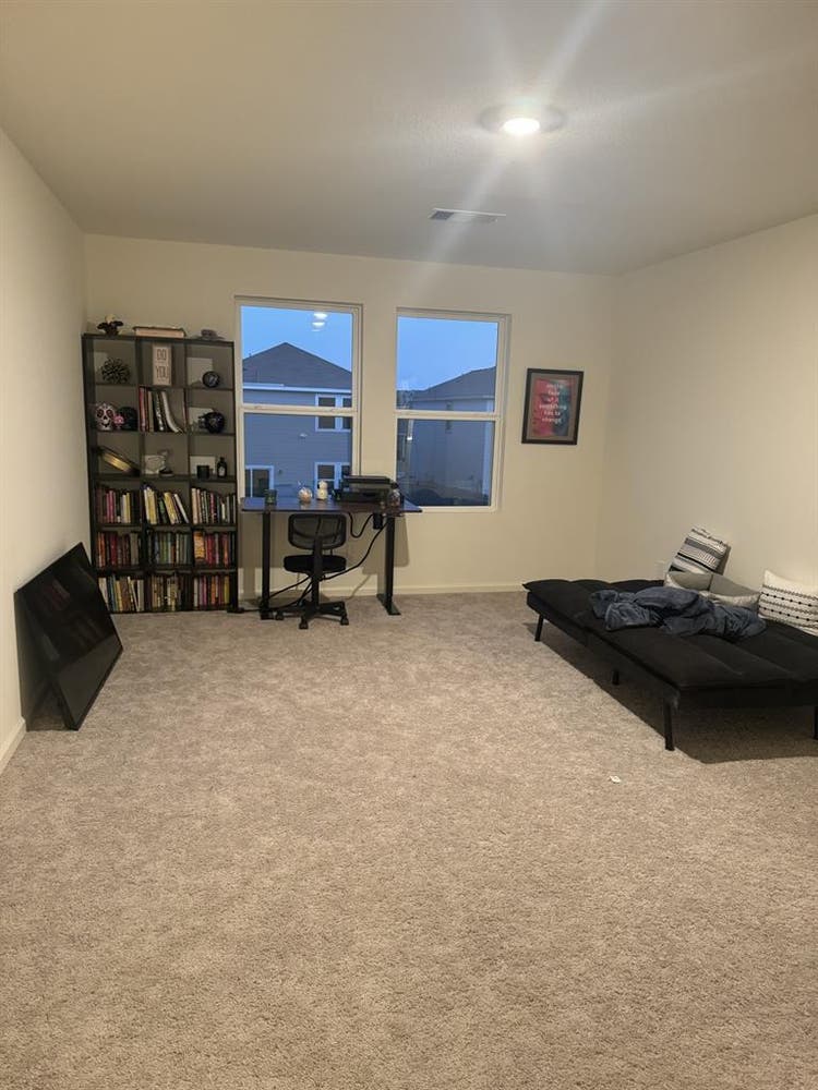 Seeking Respectful Housematees