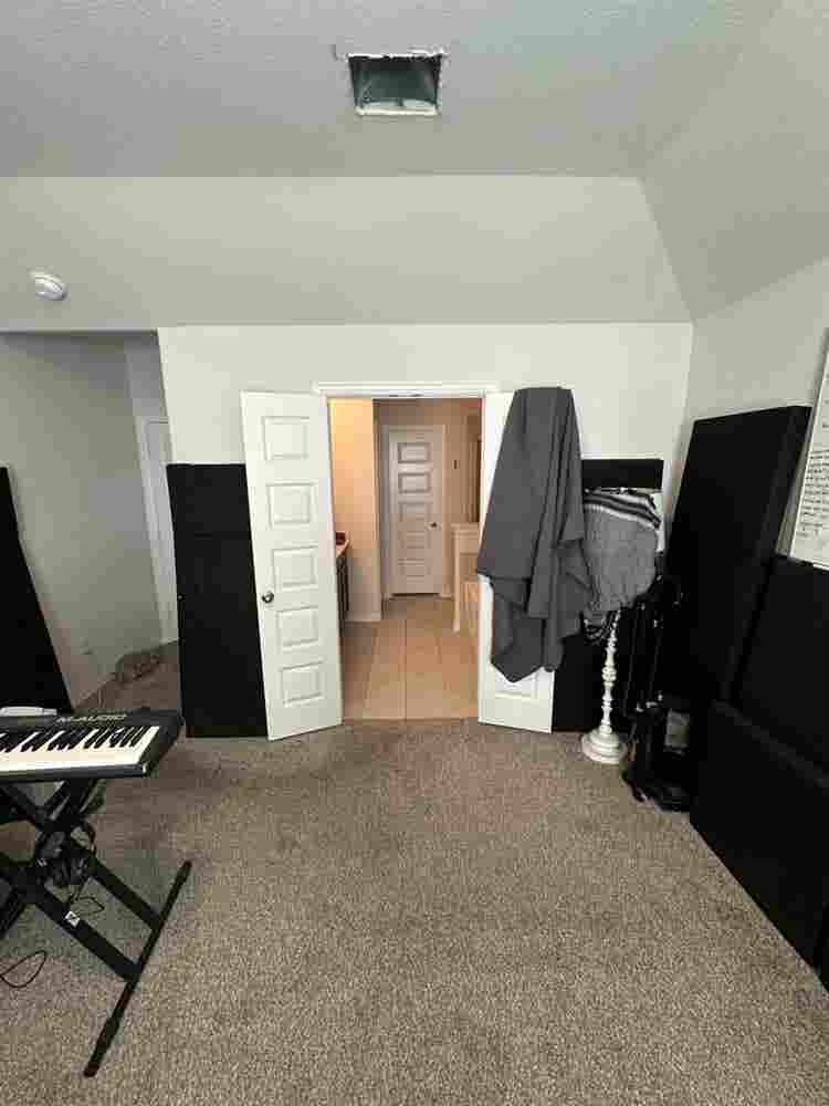 Master bedroom (available Nov 1)