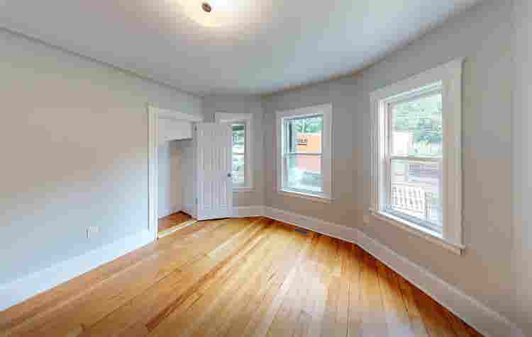 1 BR in Boston