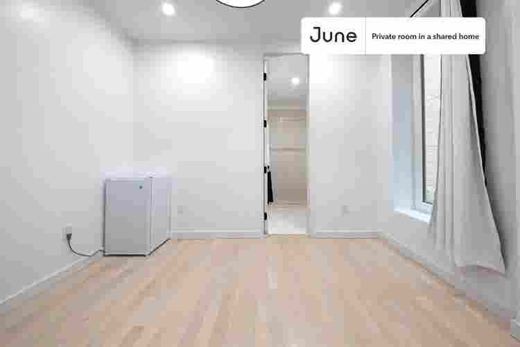 4 BR in New York City