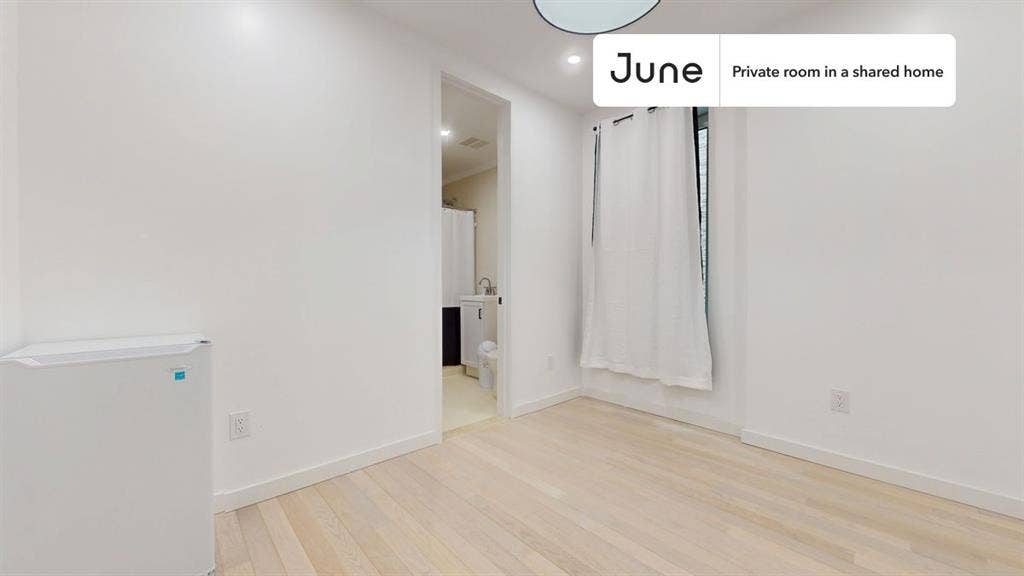 4 BR in New York City