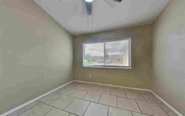 Cozy three bedroom for rent-Brandon