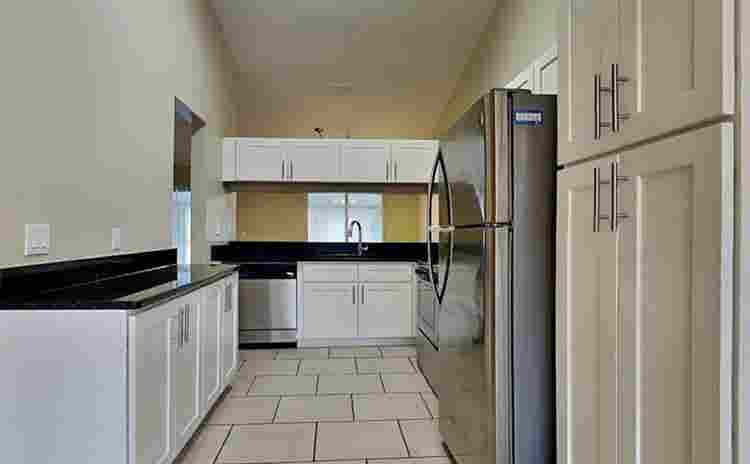 Cozy three bedroom for rent-Brandon