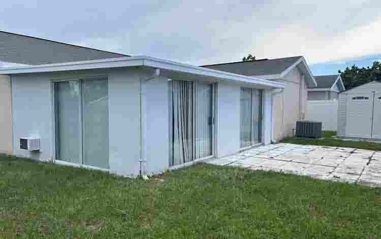 Cozy three bedroom for rent-Brandon